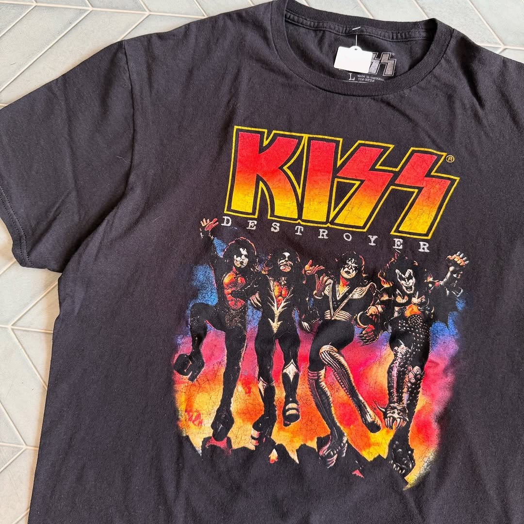 KISS 顔プリント Tシャツ XXXL 　　 USAヴィンテージ　夏SALE KISS プリントTシャツ | CUSTOM FEVER