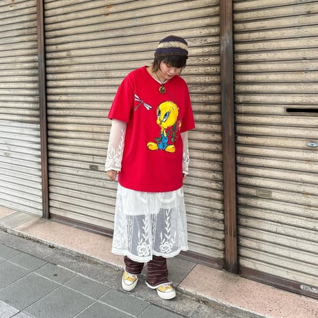 トゥイーティー VネックプリントTシャツ