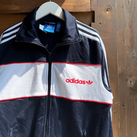 adidas トラックジャケット