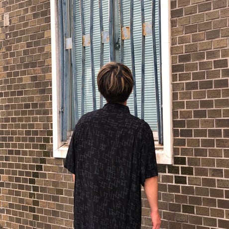 レーヨン総柄シャツ XL