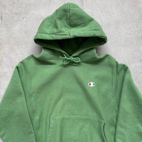 Champion reverse weave プルオーバーフーディー