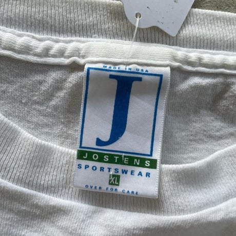 USA製Michigan Tech Huskies Tシャツ
