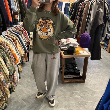 虎プリントスウェット🐯