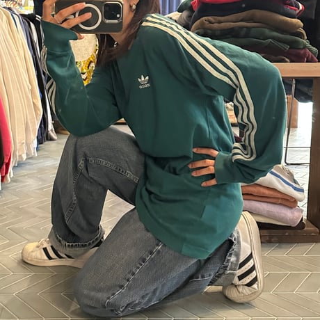 adidas ラグランロンT