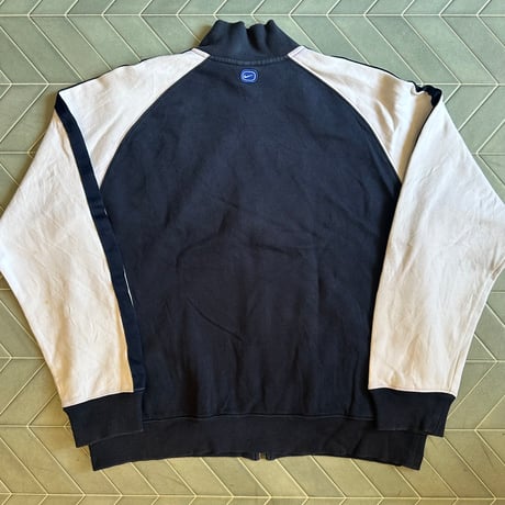 NIKE フルジップスウェット