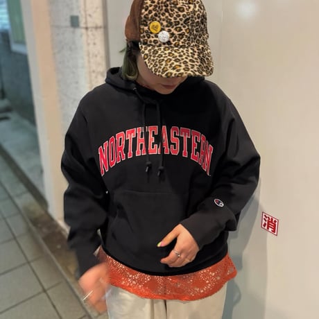 Champion ORIGINAL REVERSE WEAVE カレッジフーディー