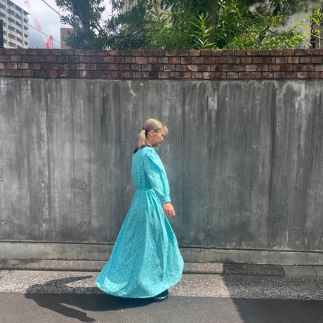 花柄長袖ロングワンピース