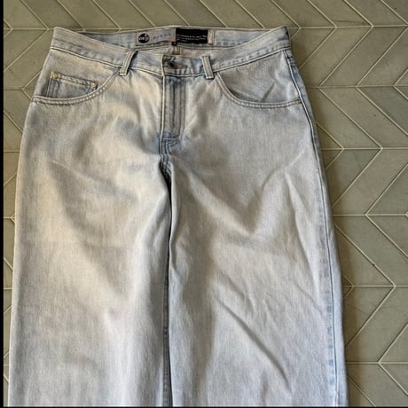 Levi's シルバータブ バギーパンツ