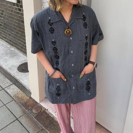 後染めキューバシャツ