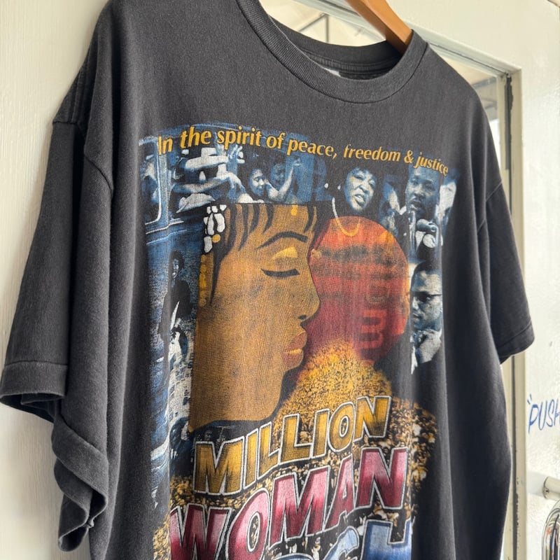 90's Million Woman MarchプリントTシャツ | CUSTOM FEVER
