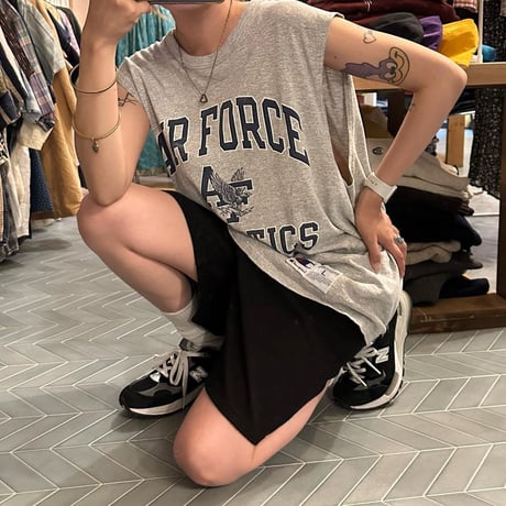 USA製CHAMPION ノースリーブTシャツ
