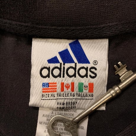 adidasビッグサイズロンT