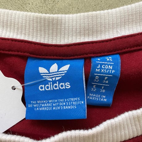 adidasラインロンT