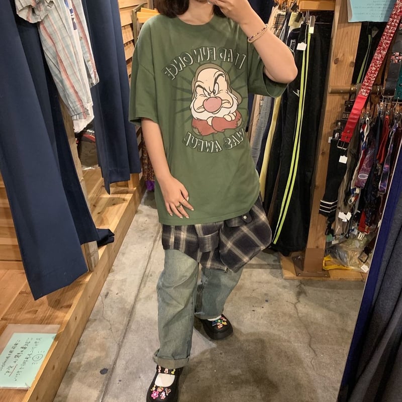 ヤングエポック製 七人の小人 Disney Disney WDCC おとぼけ（ドーピー） Snow White Dopey Gleeful