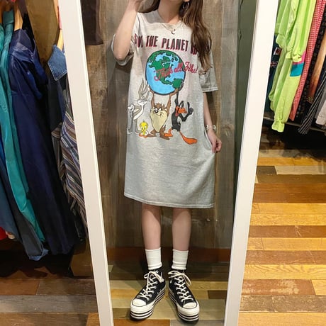 USA製ルーニー・テューンズ Tシャツワンピ
