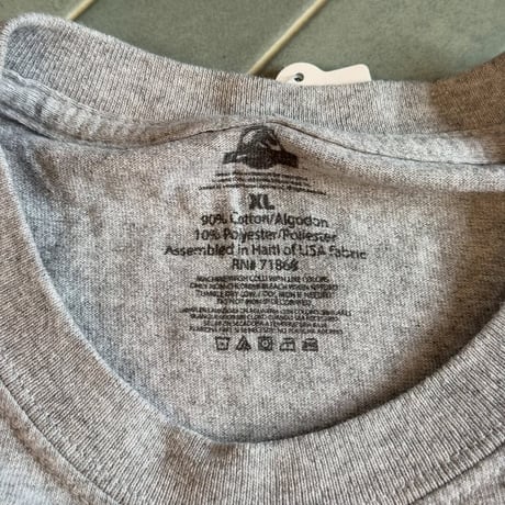 ジュラシック・ワールド ロゴTシャツ