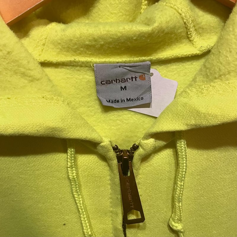 だ*ち様 Carhartt ジップパーカー イエロー だ*ち様 Carhartt ジップパーカー イエロー - メルカリ
