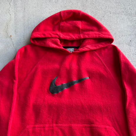 NIKE 刺繍ロゴフリースパーカー