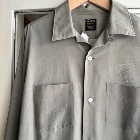 〜70's VAN HEUSENオープンカラーシャツ