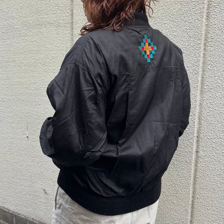 ellesse リバーシブルジャケット