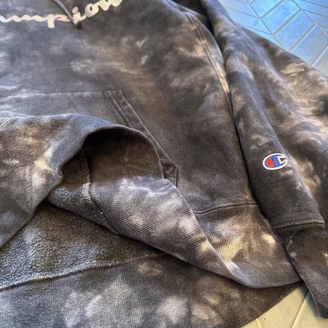 CHAMPION REVERSE WEAVEタイダイフーディ