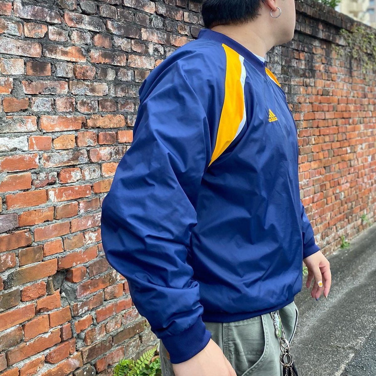 ハイク HYKE × adidas アディダス　ナイロンプルオーバー スーパーセール 半額 - adidas 人気❗️adidas ナイロンプル