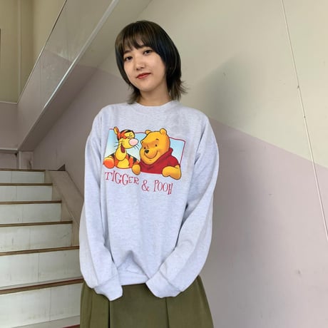 POOHさん両面プリントスウェット