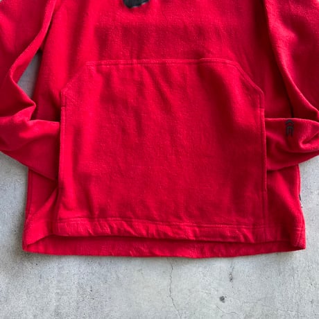 NIKE 刺繍ロゴフリースパーカー