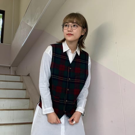 GAP 内側キルティングチェック柄ベスト