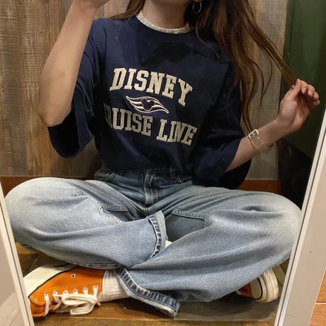 USA製ミッキーカレッジ風ワッペンTシャツ