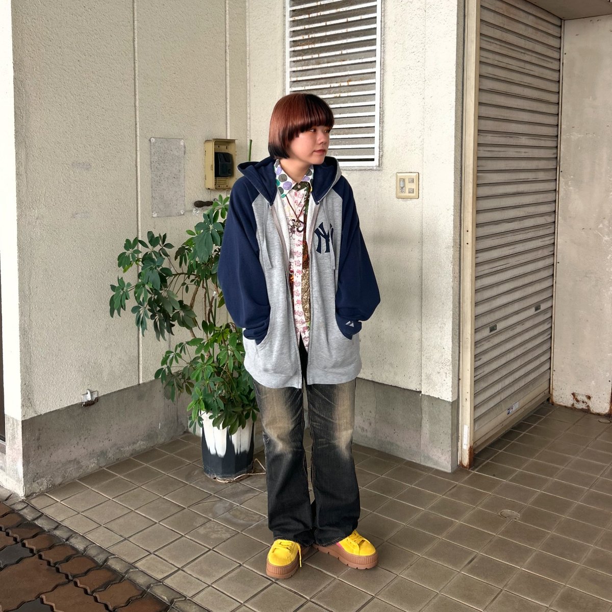 激レア トミーフィルフィガー マジェスティック ヤンキース ジップアップパーカー Majestic ニューヨーク・ヤンキース ジップパーカー | CUSTOM FEVER