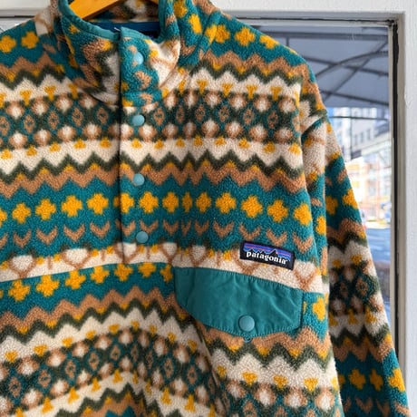 総柄PATAGONIA SYNCHILLA スナップT  S