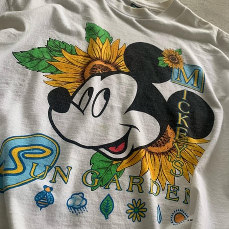 ショート丈ミッキーTシャツ