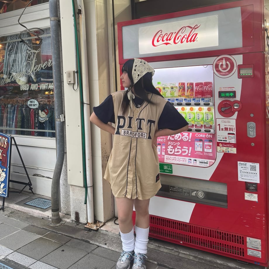 6838102e40aa62ecaa8fd58e