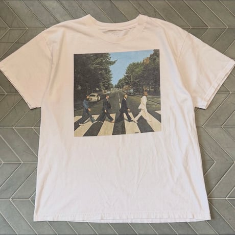 The Beatles アビイ・ロード プリントTシャツ