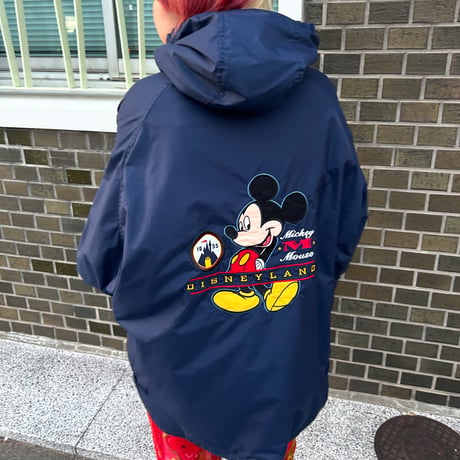 ミッキーワッペン刺繍ナイロンジャケット