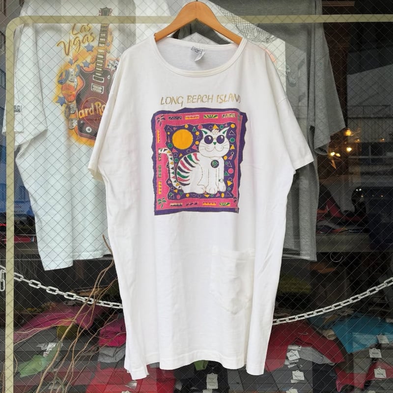 SUPER JUNIOR イェソン yestheday Tシャツ 猫✕白 SUPER JUNIOR イェソン yestheday Tシャツ 猫✕白