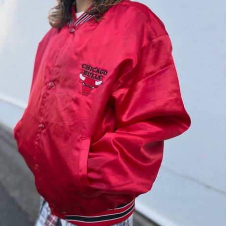 USA製 Chicago Bulls サテンスタジャン