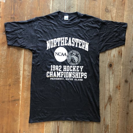 Champion 5段プリントT 1982 HOCKEY CHAMPIONSIPS