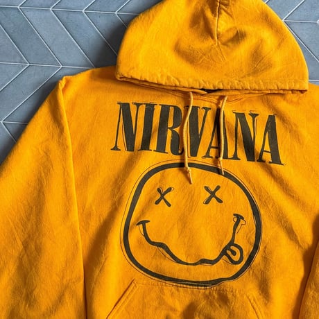 NIRVANA プリントパーカー