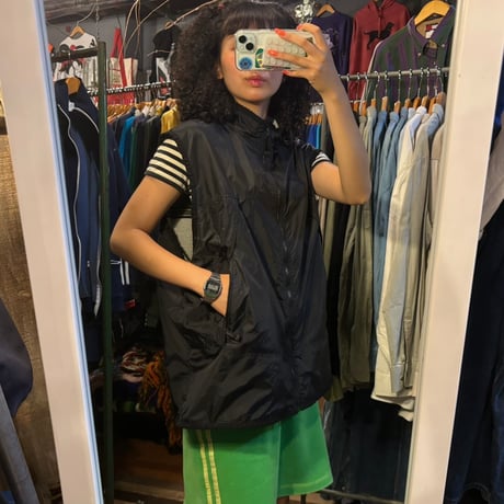 GAP ナイロンベスト