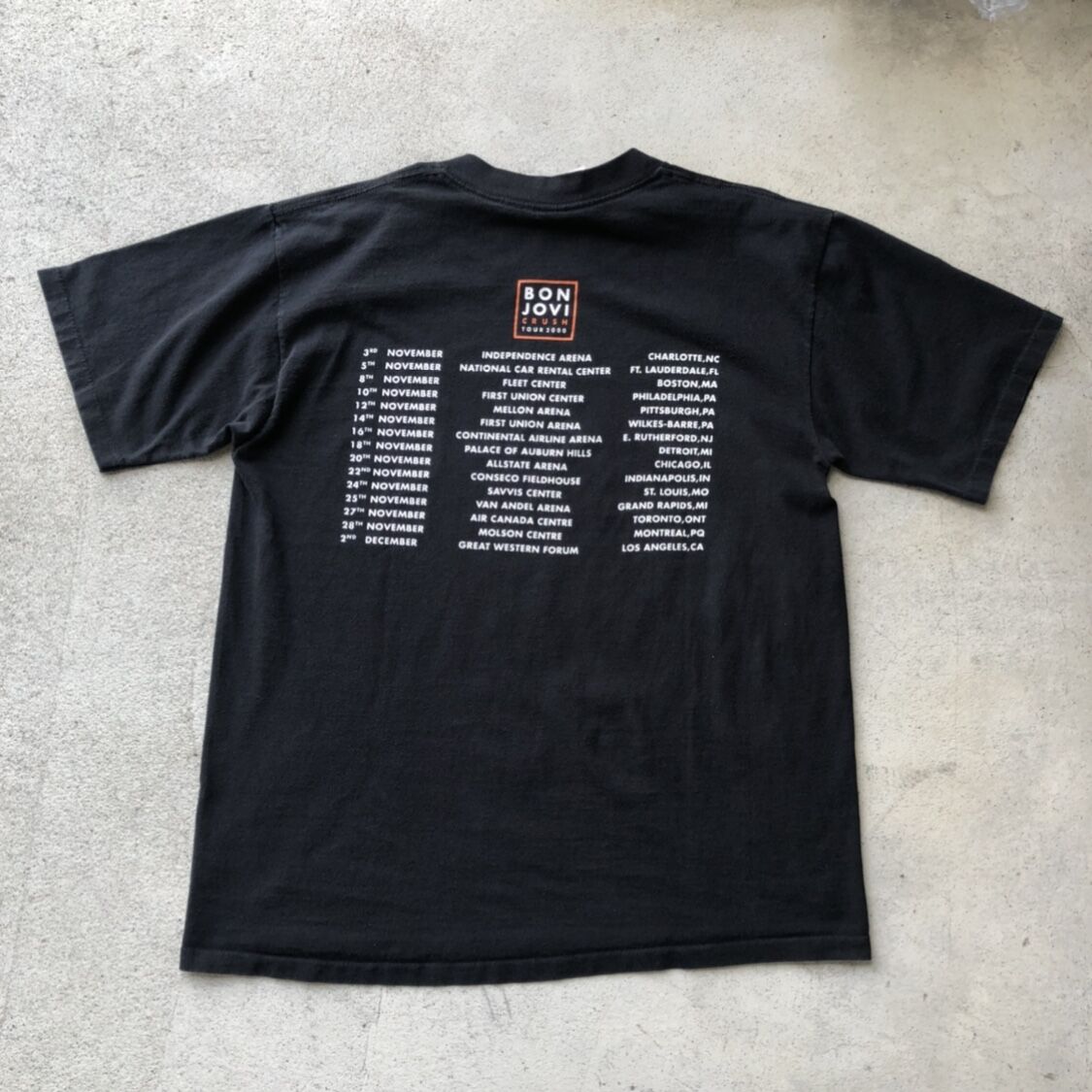 ボン・ジョヴィ TOUR 2015 レアTシャツ 【公式通販】