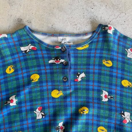 シルベスター・キャット×トゥイーティー ヘンリーネックロンT