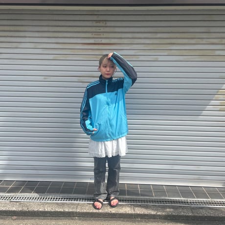 adidas トラックジャケット