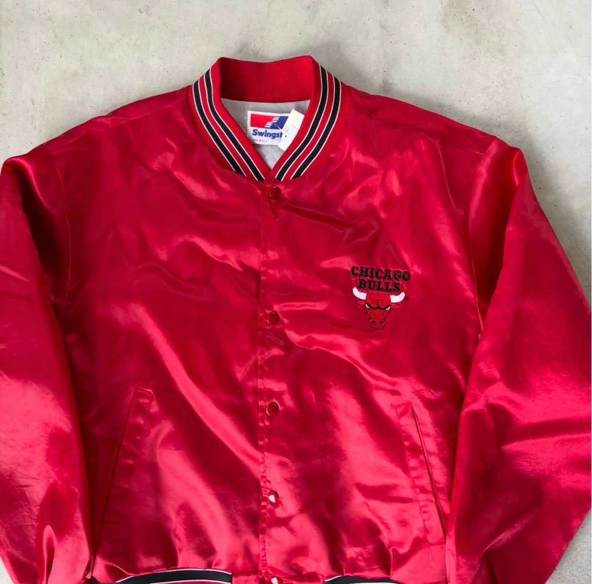 CHICAGO BULLS サテンスタジャン レッド USA製 Chicago Bulls サテンスタジャン | CUSTOM FEVER