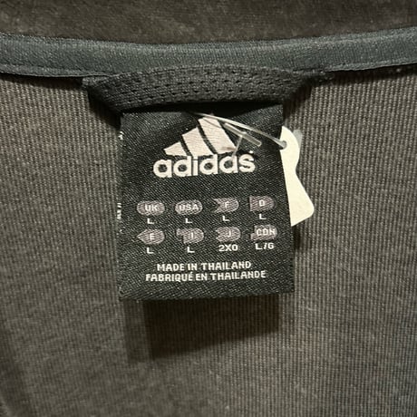 adidas ベロアトラックジャケット