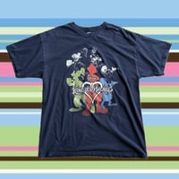 キングダム ハーツ × Disney プリントTシャツ