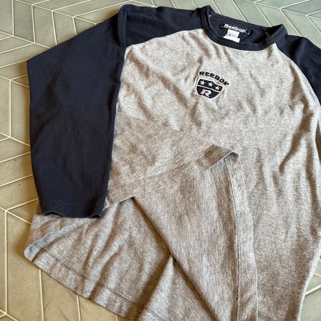 90s Reebok ラグラン刺繍ロンT
