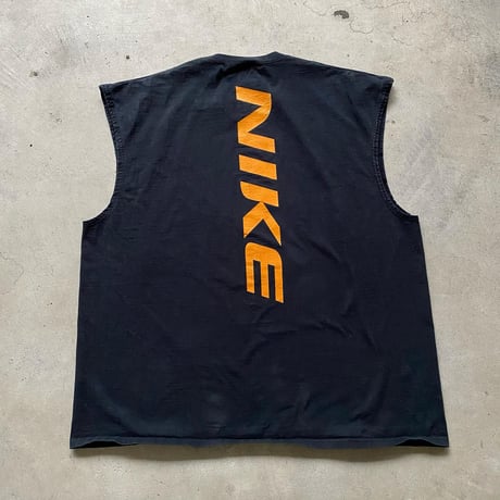 USA製NIKEノースリーブTシャツ