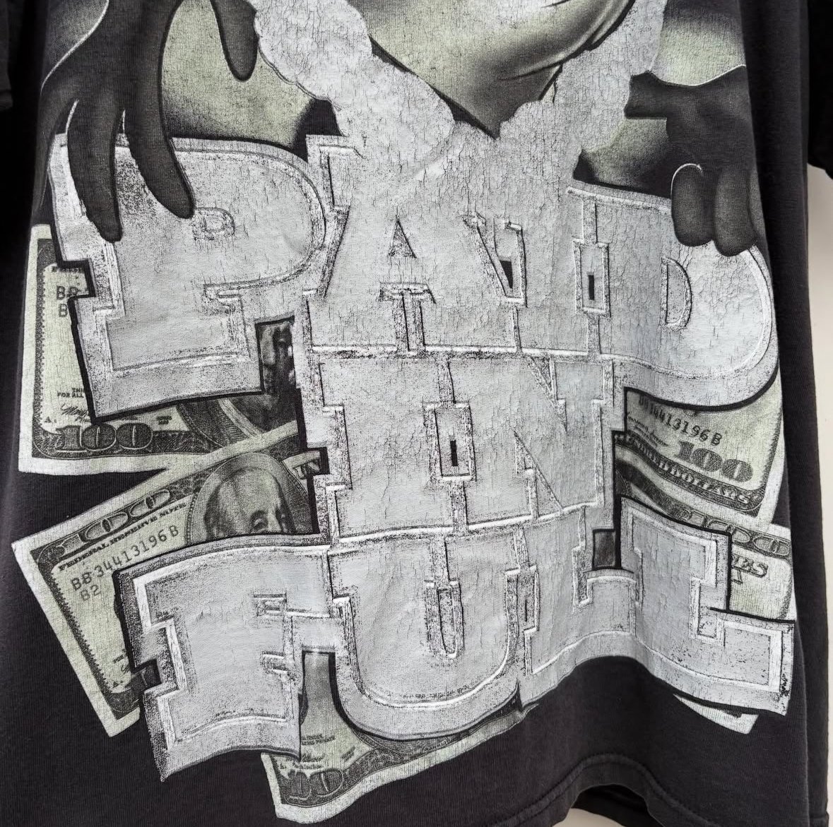 LOONEY TUNES タズマニアン・デビルTシャツ | CUSTOM FEVER